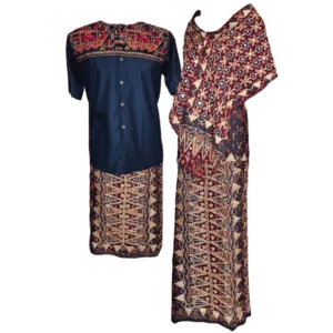 Kain lilit tabik couple berbahan batik Nusantara dengan sulaman tapis benang emas
