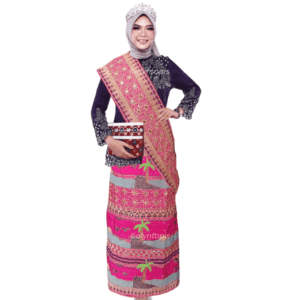 Kain Tapis Warna Pink dengan Motif Alam Pemandangan, Sulaman Tapis Berpadu Warna Indah