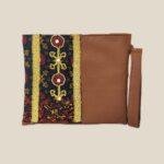 tampilan depan pouch tapis