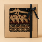 kain tapis raja medal hitam dalam ox premium, kaintapis khas Lampung dengan motif tradisional dan sulaman benang emas cocok untuk koleksi dan hadiah